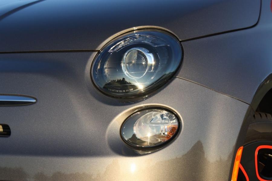  Fiat 500e 2013 года  (фото 132 из 141)